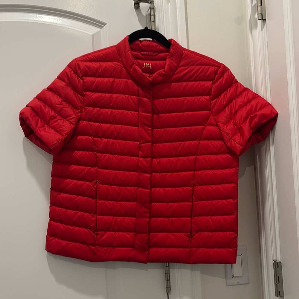 J. McLaughlin shirt sleeved puffer jacket size medium